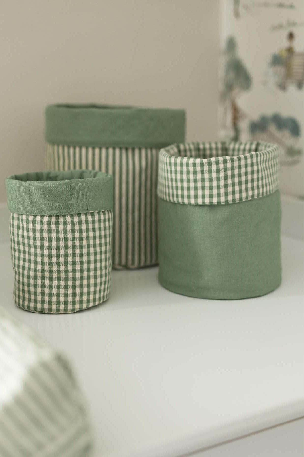 Medium reversible basket