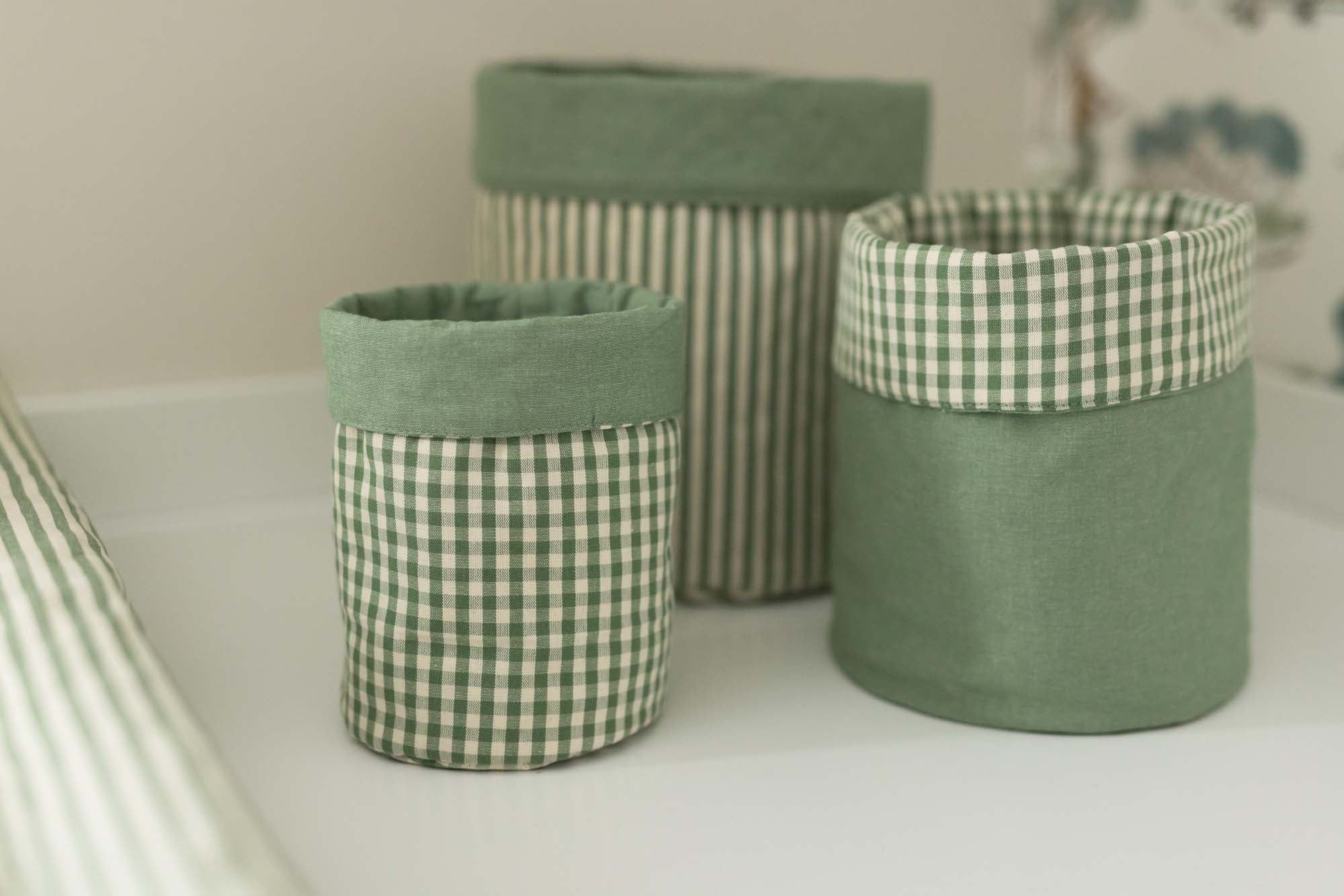 Small reversible basket