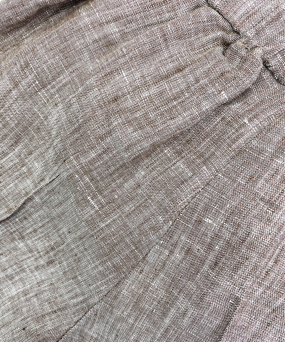 Pantaloni con bretelle lino marrone