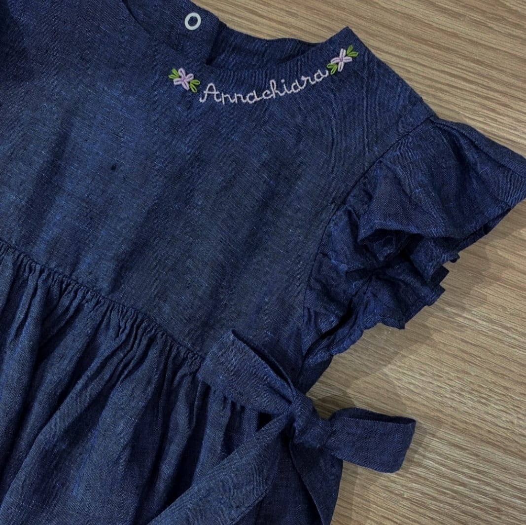 Vestito con manichetta volant blu