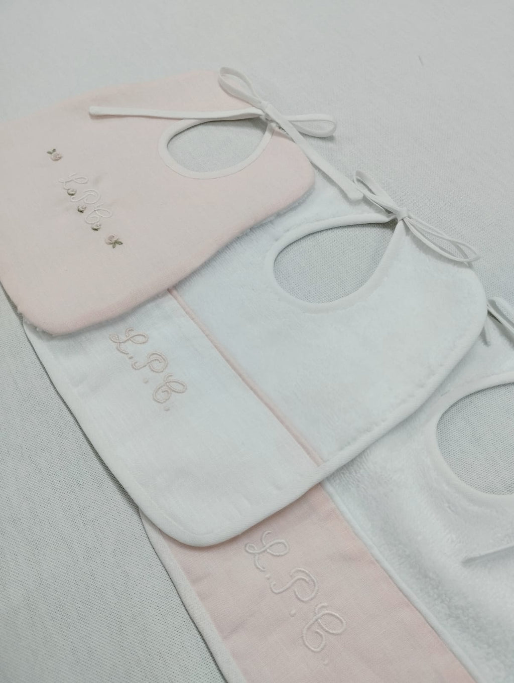 Set tre bavette quadrate rosa