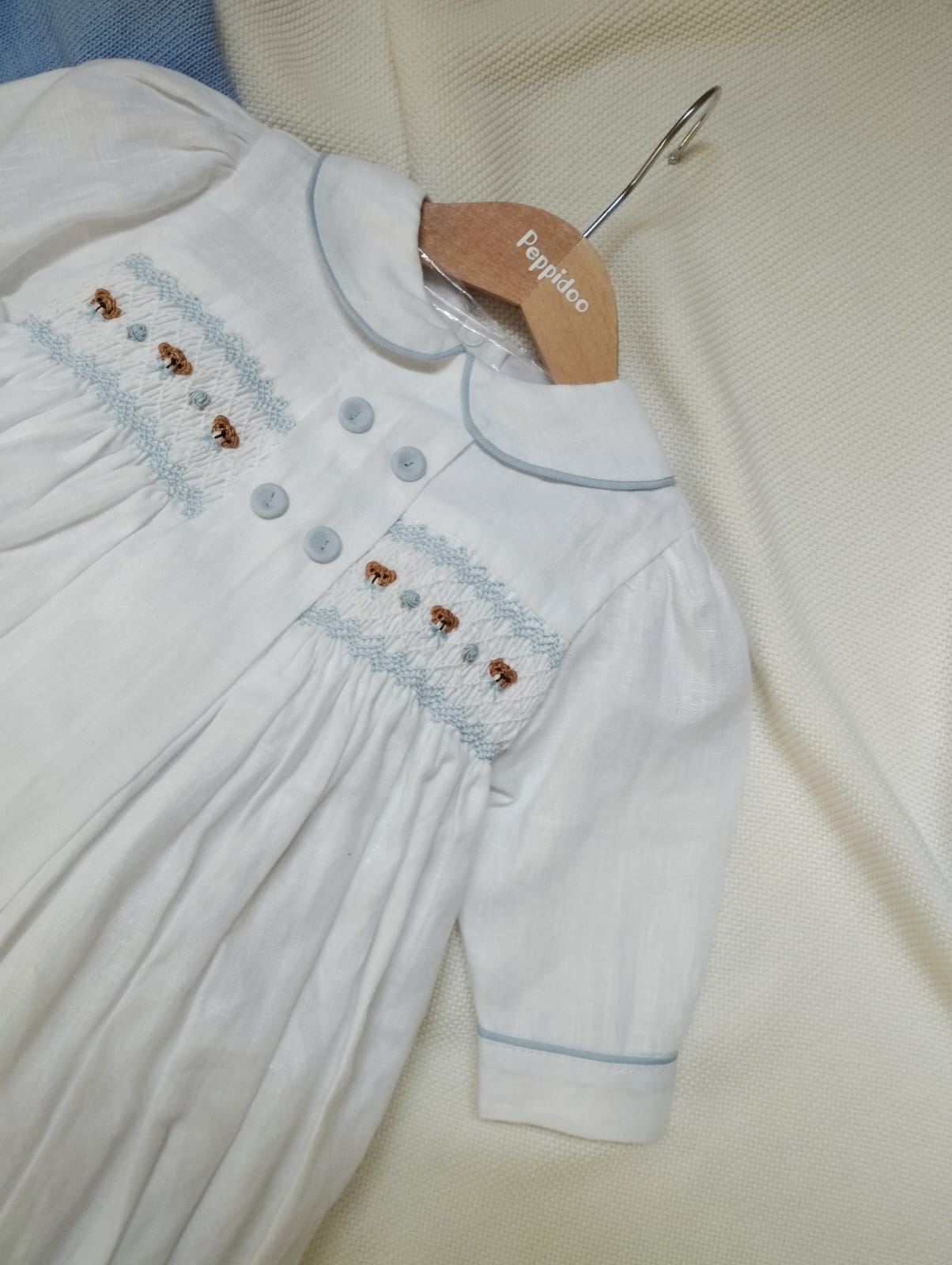 Pagliaccetto Battesimale con punto smock in lino